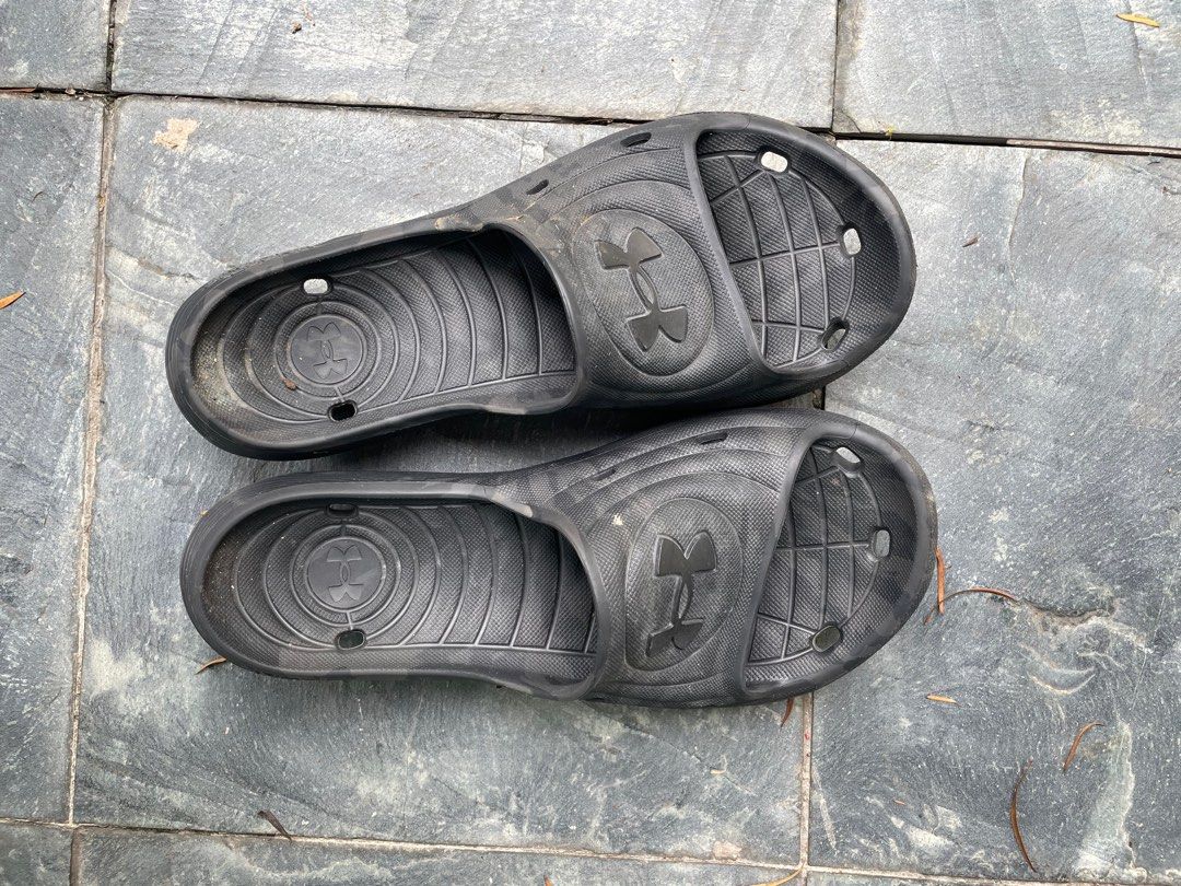 Men's under shop armour camo slides