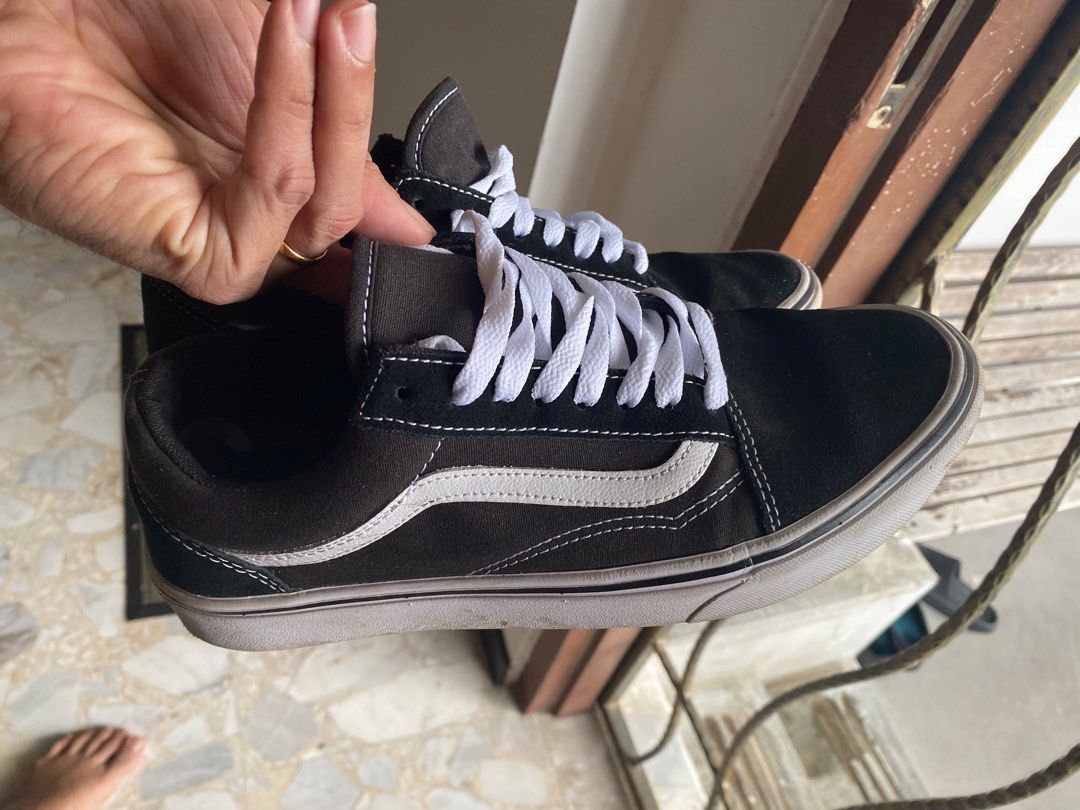 Nike trainers old skool deals