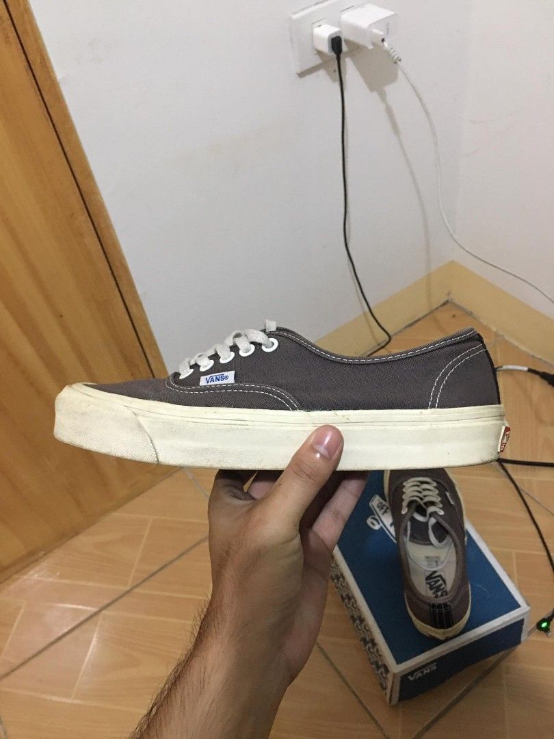 Vans outlet vault asphalt