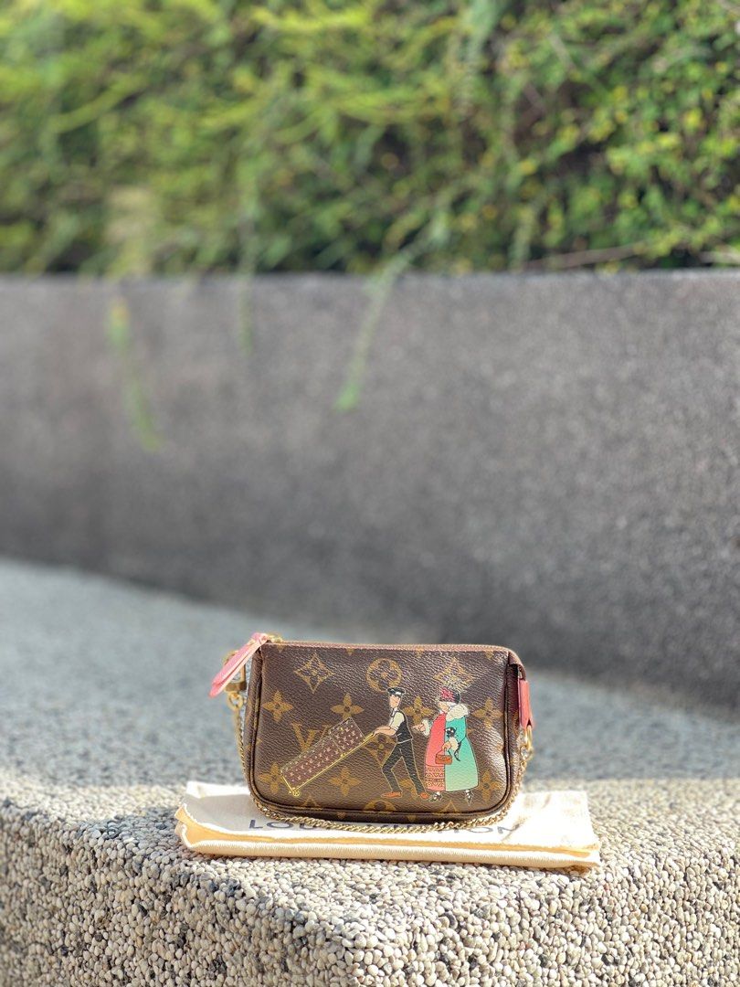 Louis vuitton monogram canvas mini pochette deals