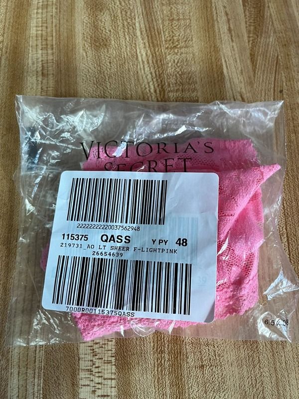 Victoria's Secret PINK Lace Strappy Thong Panty- Size Small, Women's  Fashion, Undergarments & Loungewear on Carousell