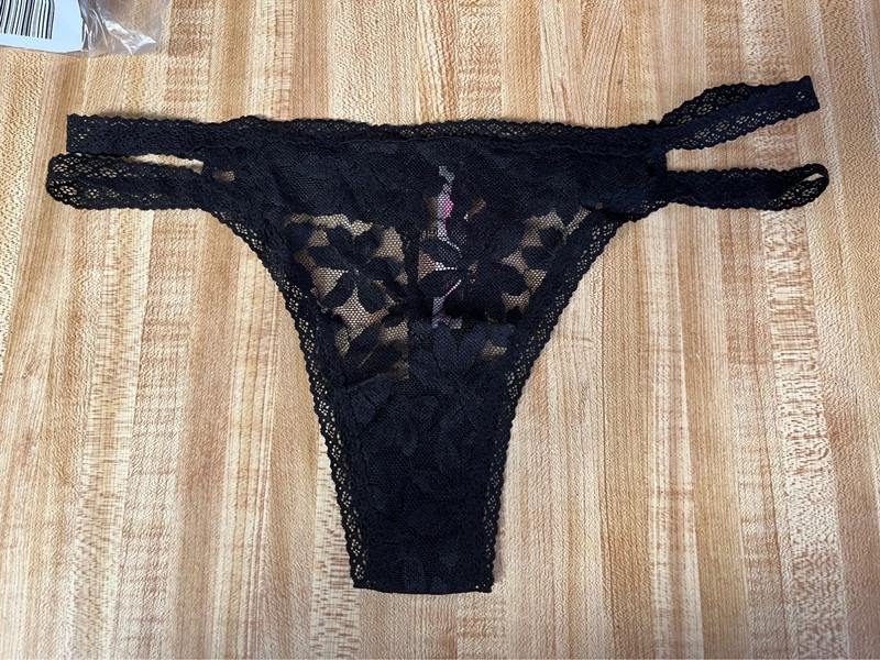 Victoria's Secret PINK Lace Strappy Thong- Black