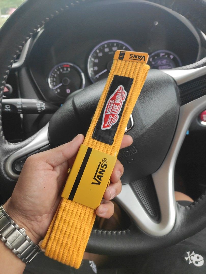 Vans off the top wall belt yellow