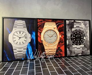 Vintage watch in frame customized design