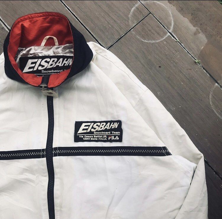 VTG FILA EISBHAN SNOWBOARD QUILTED