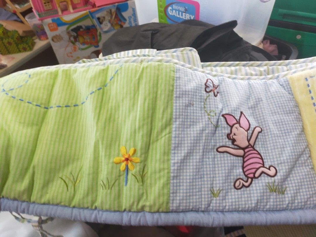 WINNIE THE POOH CRIB BUMPER, Babies & Kids, Baby Nursery & Kids