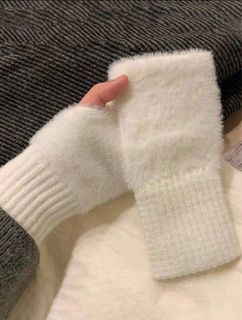 (Category: ) located in . Submitted by js_eun (Listing ID 1280581107, Image 1). Description: .