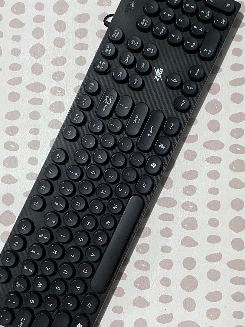 Zeus Keyboard, Computers & Tech, Parts & Accessories, Computer Keyboard