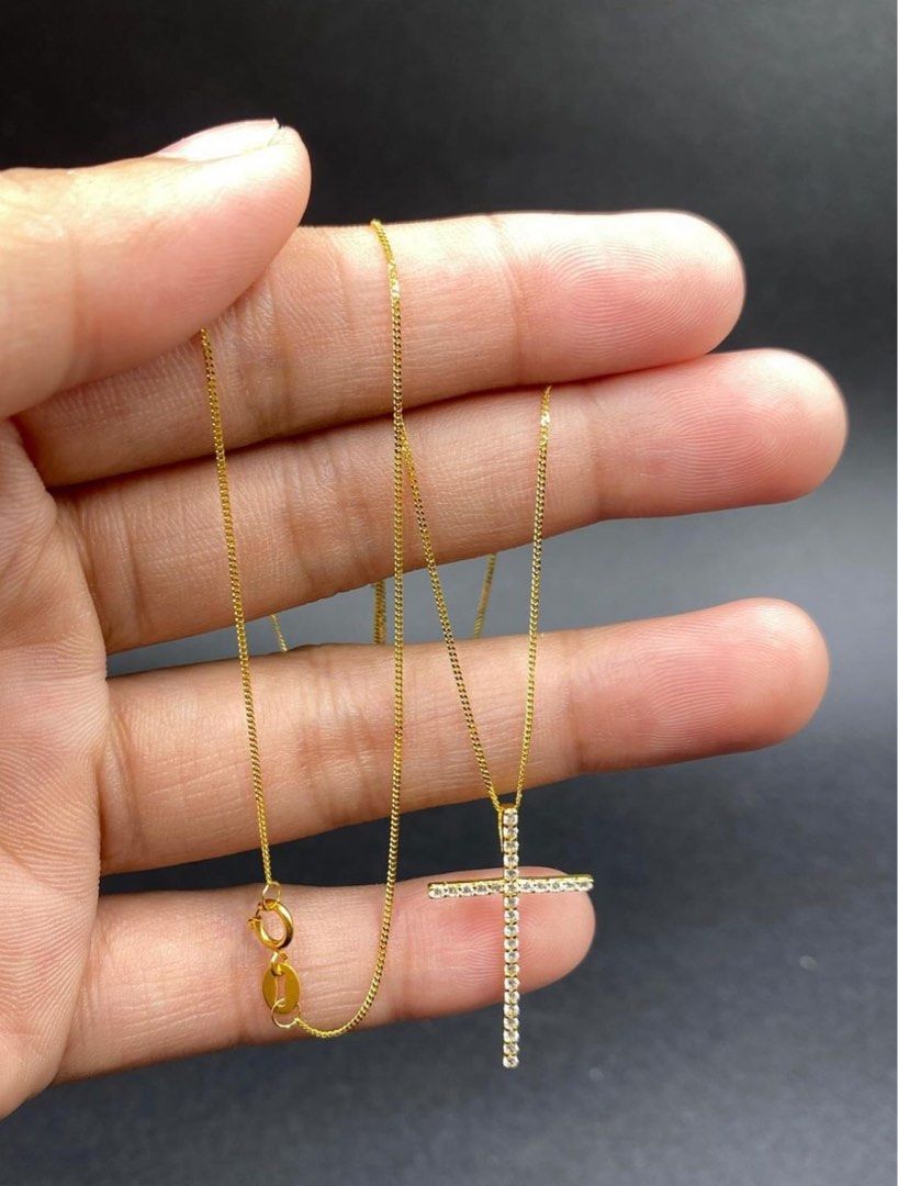 Gold big top pendant necklace