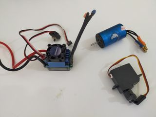（分類：）位於 。 由 ajmod 提交（商品編號 1280622736，圖片 1）。簡介： 。