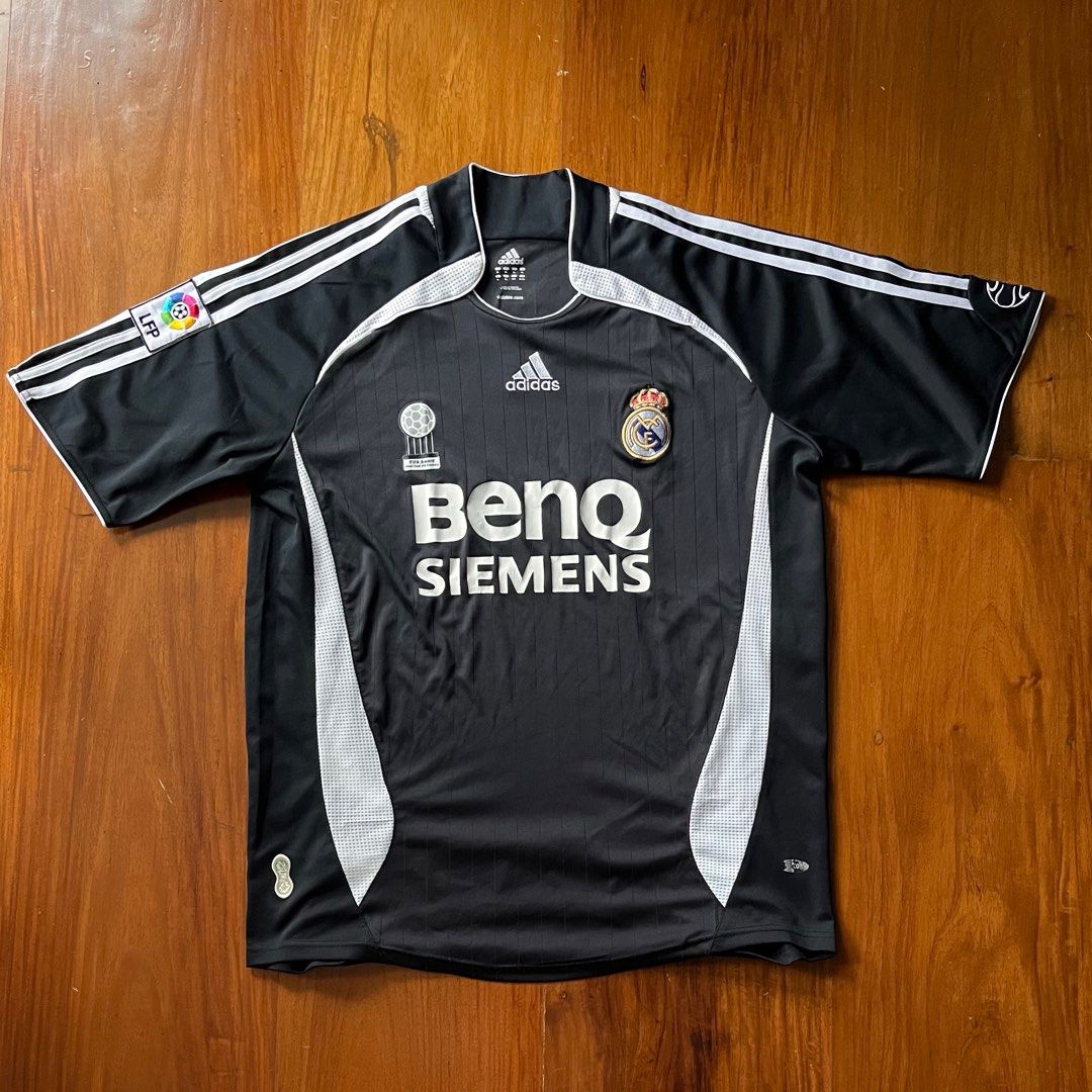 Adidas 2006-2007 Real Madrid Away Football Shirt, Men's Fashion ...