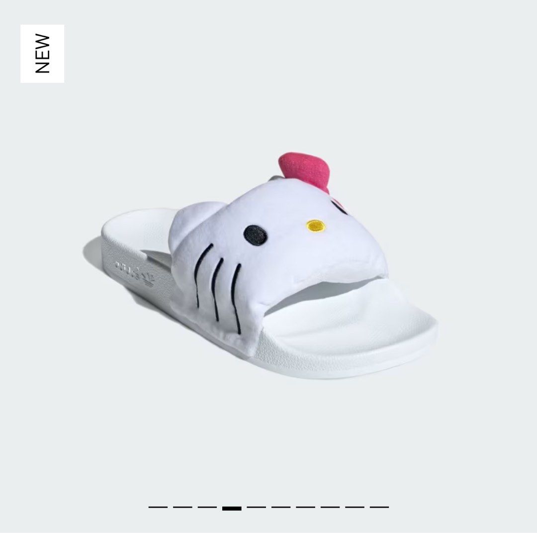 Fuzzy discount adidas slides
