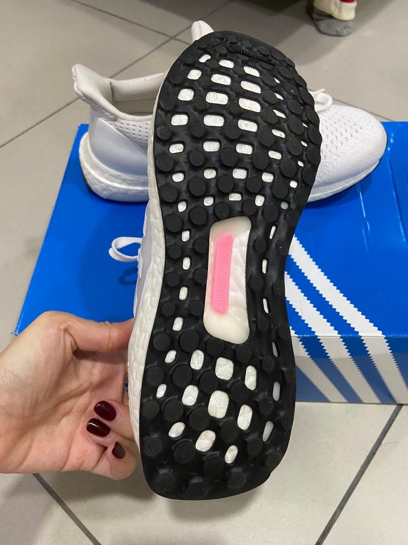 Fake shop ultra boost