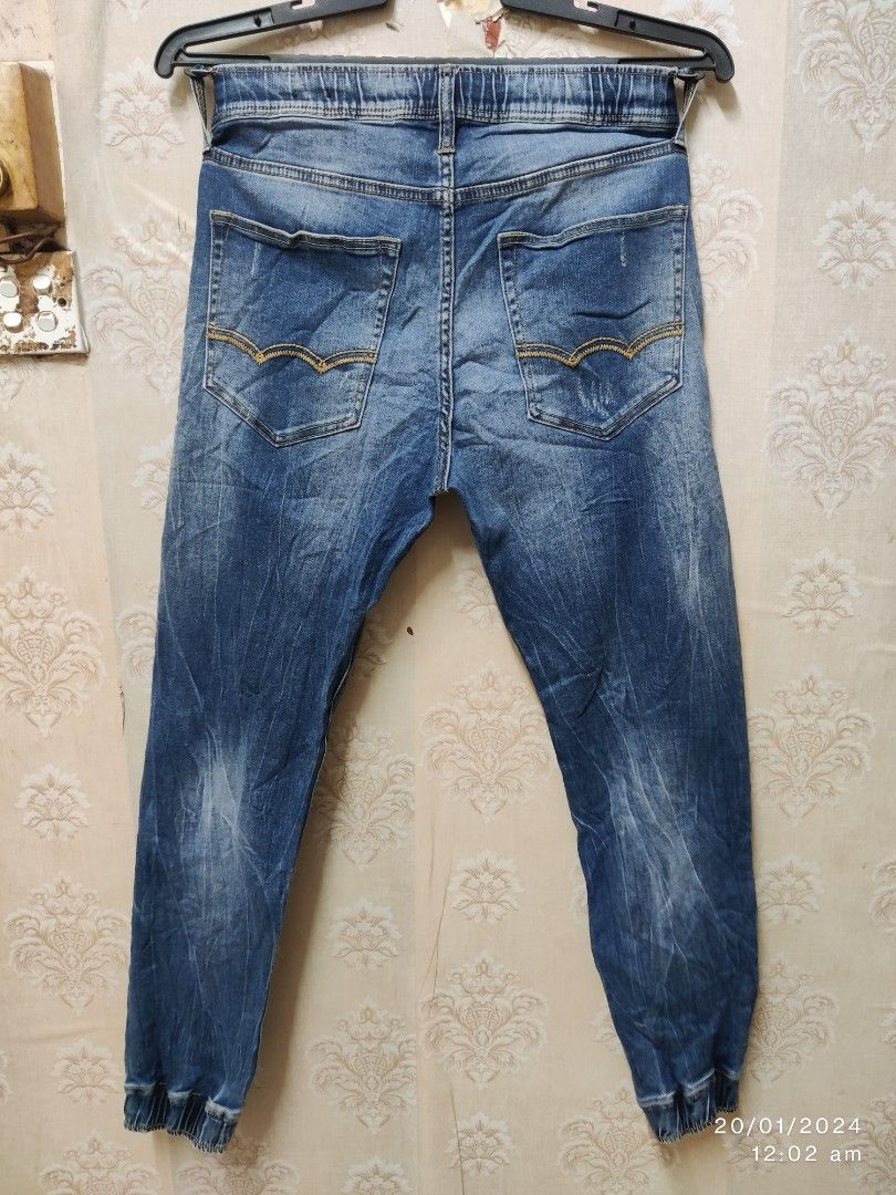 Aerie distressed jogger sales