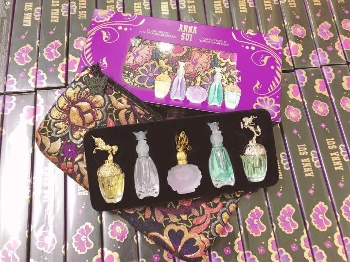 Anna sui perfume gift outlet set