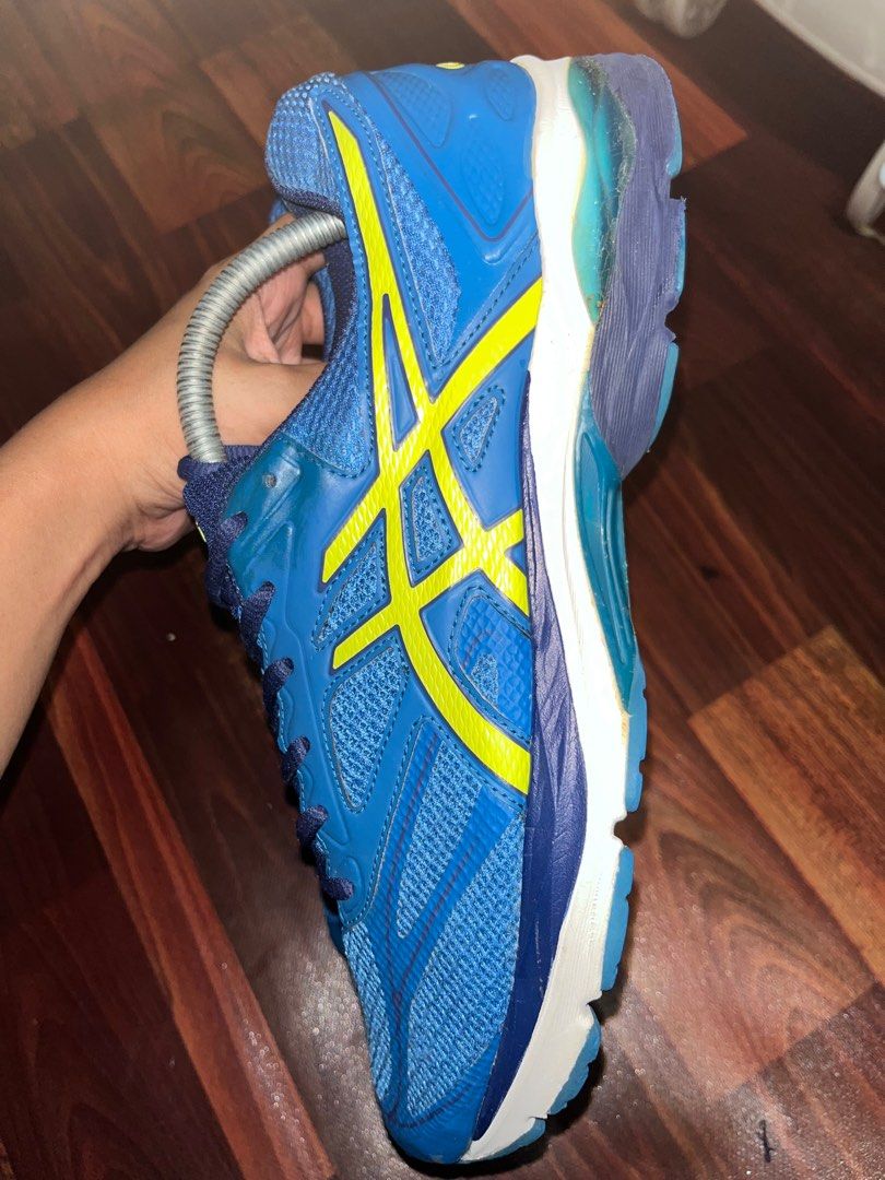 asics gel pulse 8 Men s Fashion Footwear Sneakers on Carousell