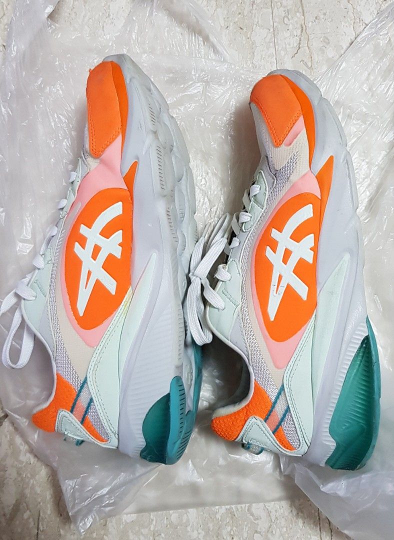 Asics 42 2025