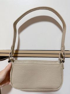 （分類：）位於 。 由 dollsdeal 提交（商品編號 1280596302，圖片 1）。簡介： 。