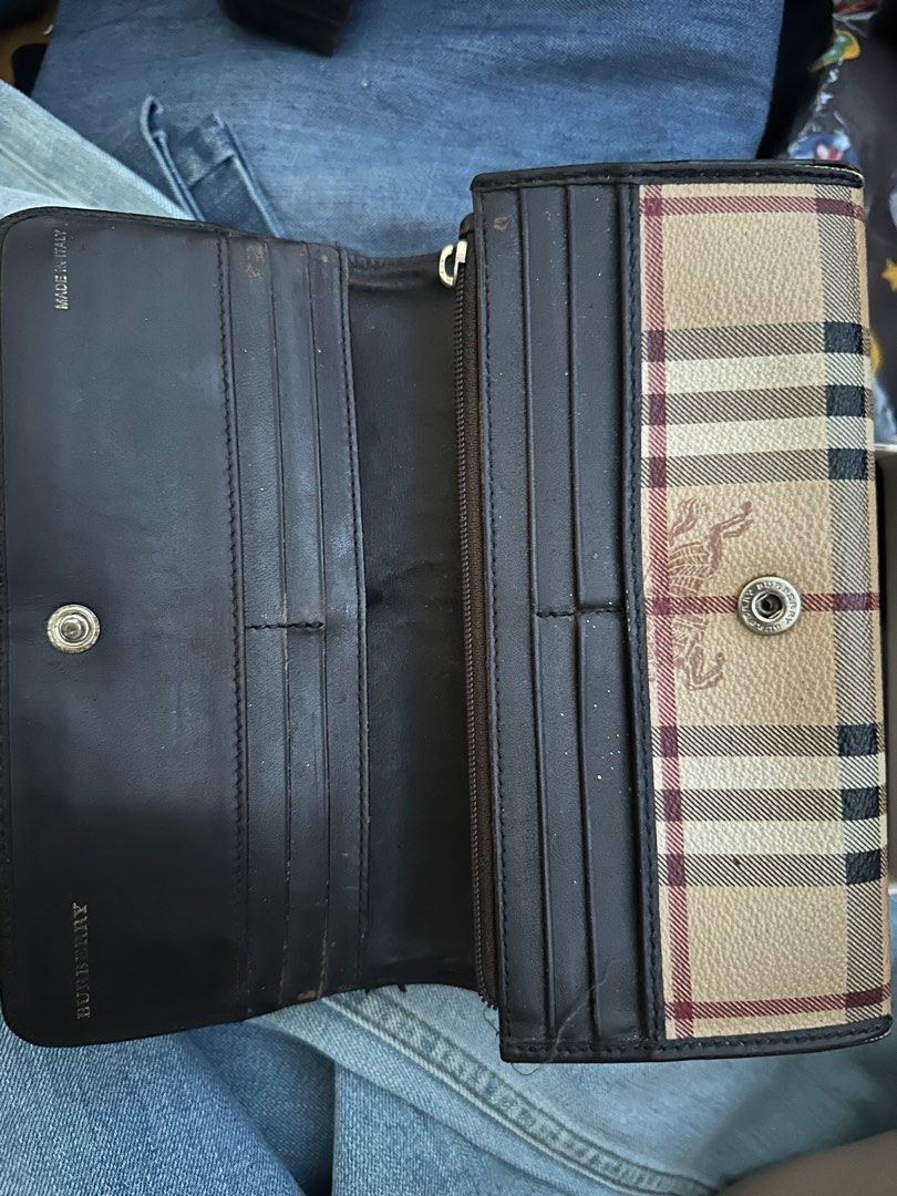 Wallet sales burberry price