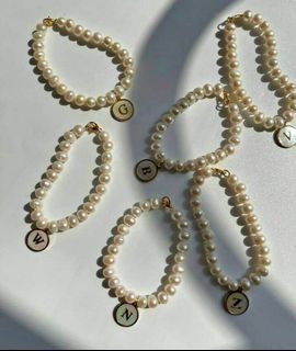 Authentic Freshwater Pearl with Initial Pendant Bracelet