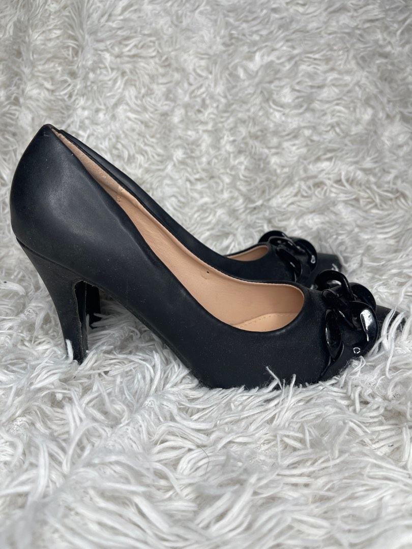 Black High Heels, Women's Fashion, Footwear, Heels on Carousell