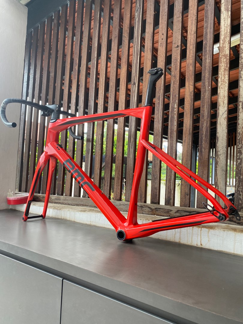 BMC Roadmachine 56 Framekit Sports Equipment Bicycles Parts