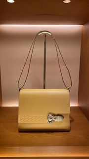 （分類：）位於 。 由 kelw927 提交（商品編號 1280761353，圖片 1）。簡介： 。