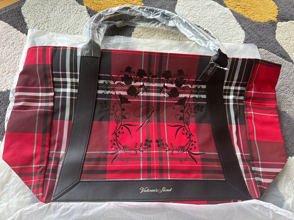 Red and black plaid bag top