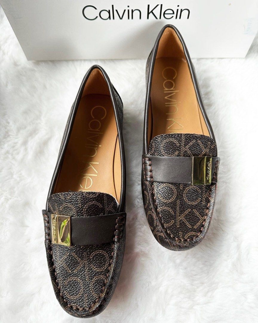 Calvin Klein CK Women s Lisa Brown Monogram Loafers Flat Shoes Size 6 US