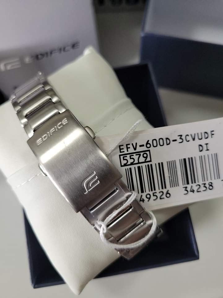 Casio Edifice EFV-600d (Category: Men's Watches) located in Pasig City. Submitted by lizshoppe.ph (Listing ID 1280716075, Image 3). Description: 🔸️ORIGINAL 🔸️Casio Edifice 🔸️Efv-600d 🔸️P5,300 free shipping 🔸️5x money back if fake.