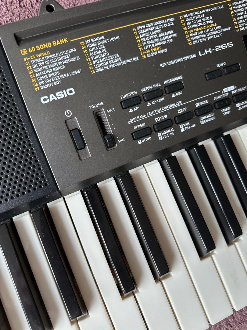Casio LK265 Keyboard, Hobbies & Toys, Music & Media, Musical
