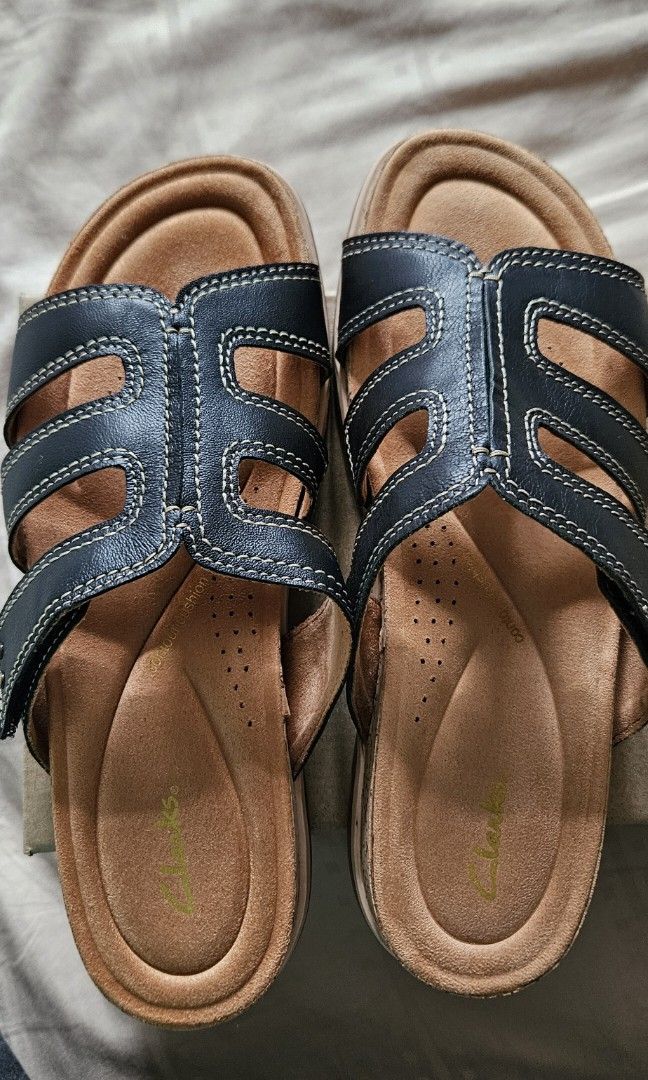 New clark sandals top
