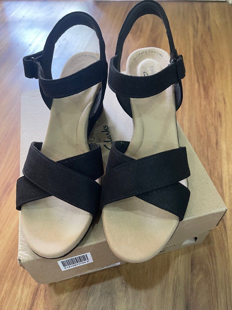 Clarks store comfort wedges