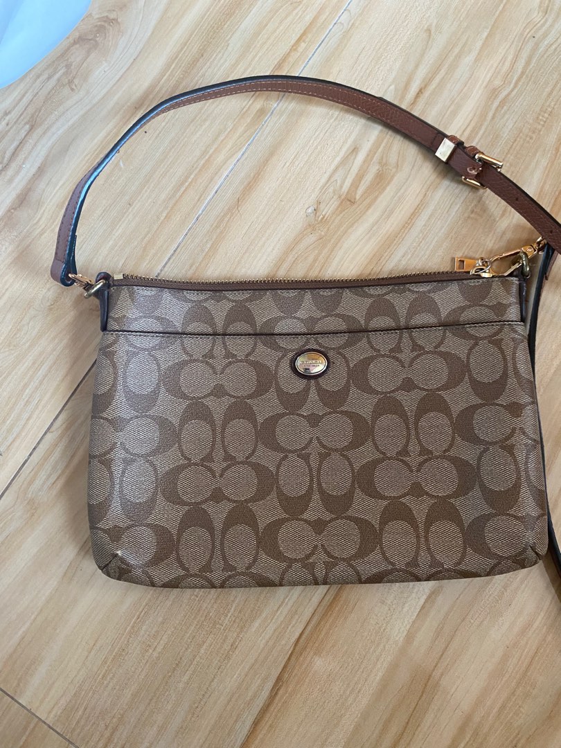Coach Brown Sling Bag, Women's Fashion, Bags & Wallets, Crossbody Bags
