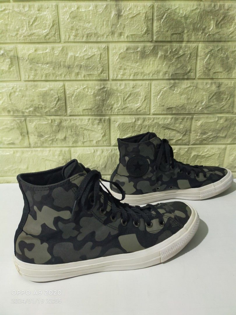 Grey camo converse outlet