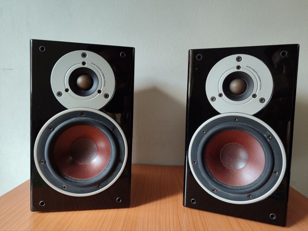 Dali Zensor 1 Bookshelf Stereo Speakers Audio Soundbars