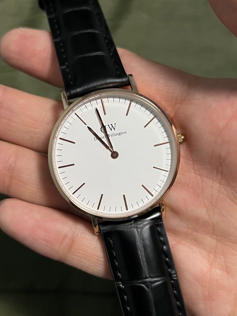Daniel Wellington Lady Girl Black Alligator Skin Crack 36mm Watch