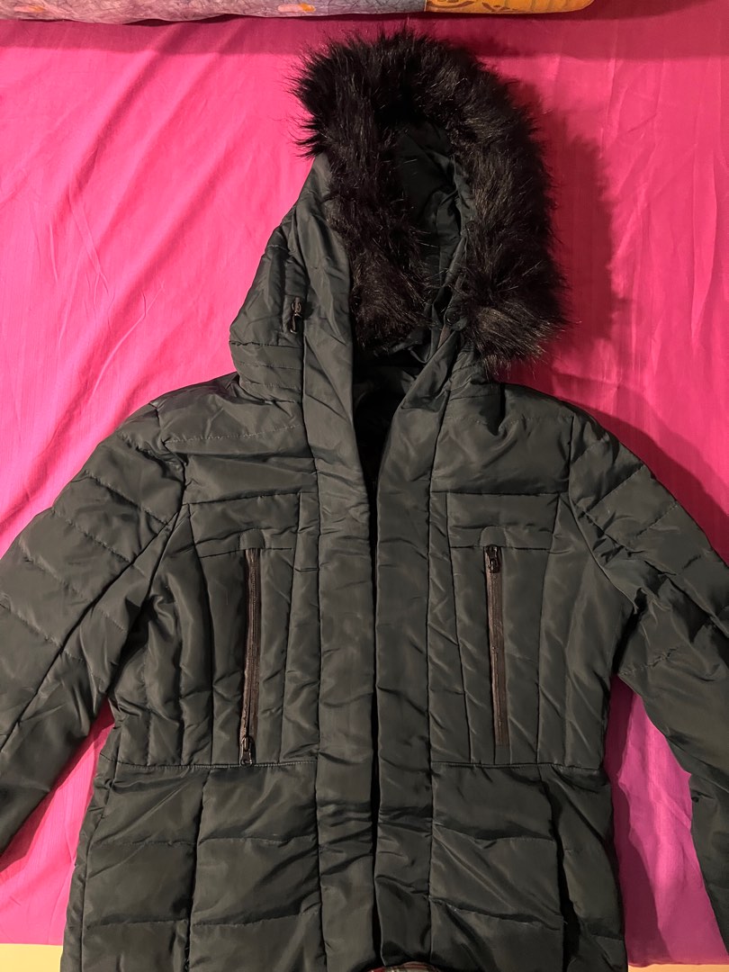 Dark green winter jacket top