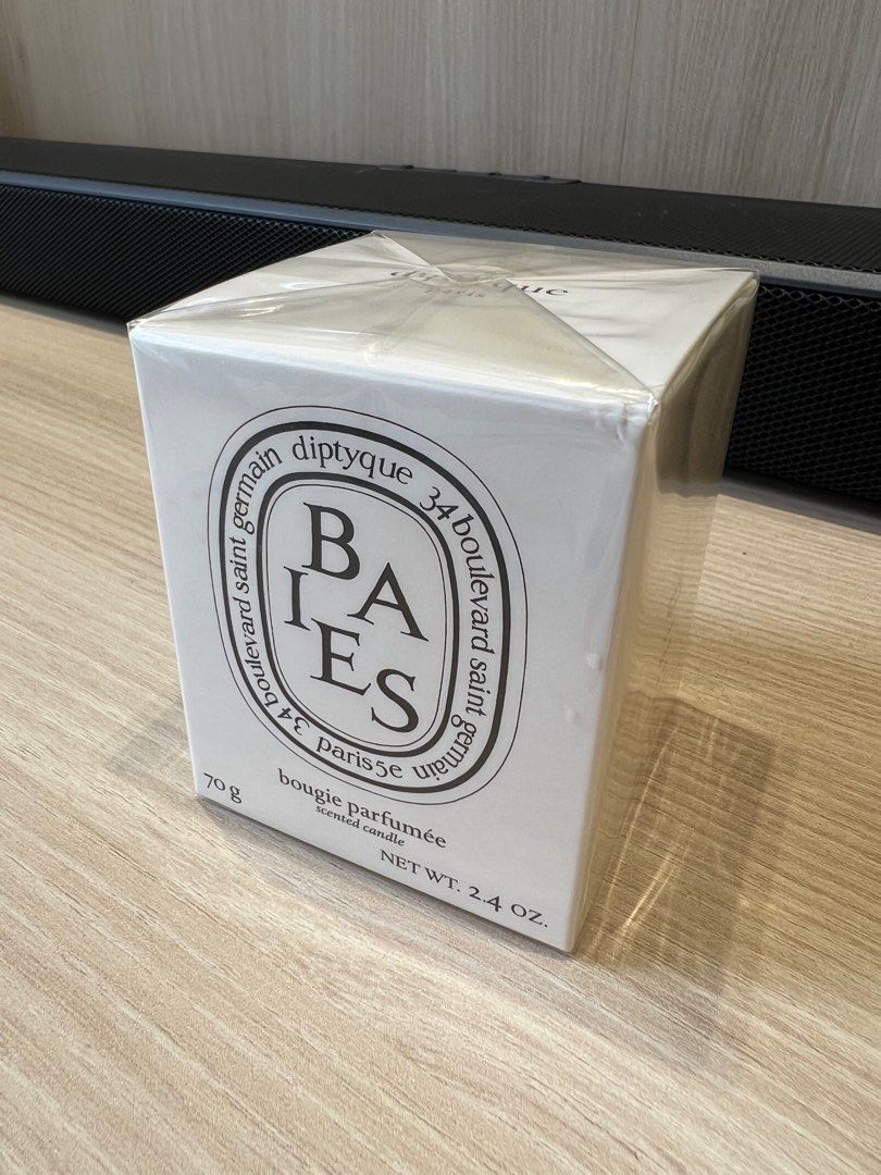 Diptyque baies candle 70g top