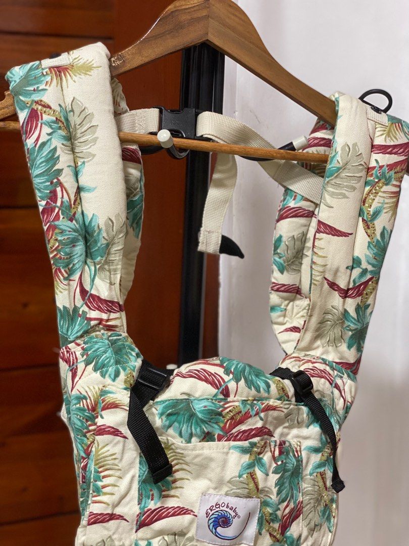 Ergobaby Hawaiian Design
