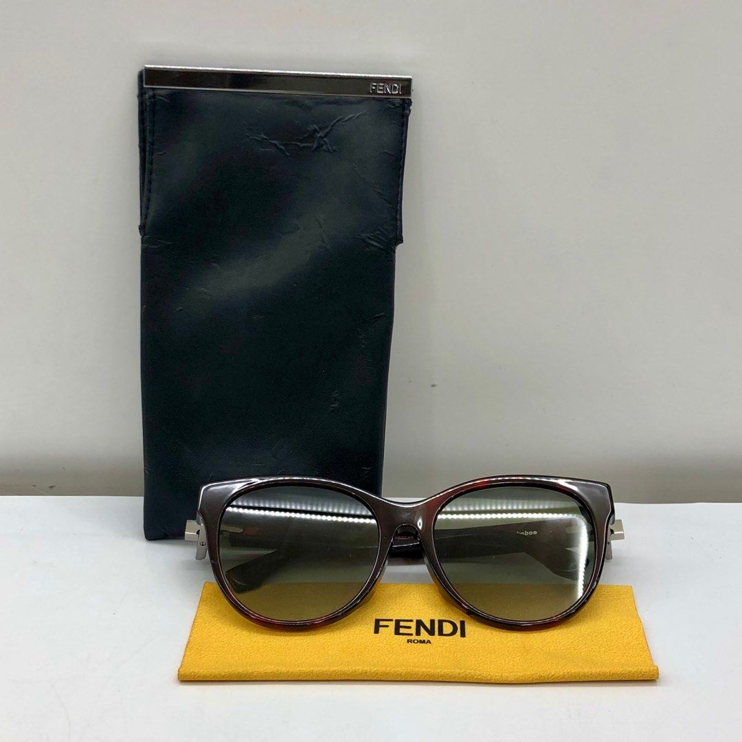 Fendi online peekaboo sunglasses