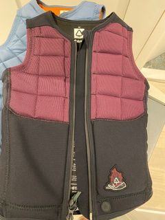 （分類：）位於 。 由 whiskygal 提交（商品編號 1222289264，圖片 1）。簡介： 。