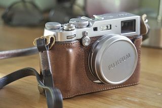 （分類：）位於 。 由 simon_n_simon 提交（商品編號 1280767540，圖片 1）。簡介： 。