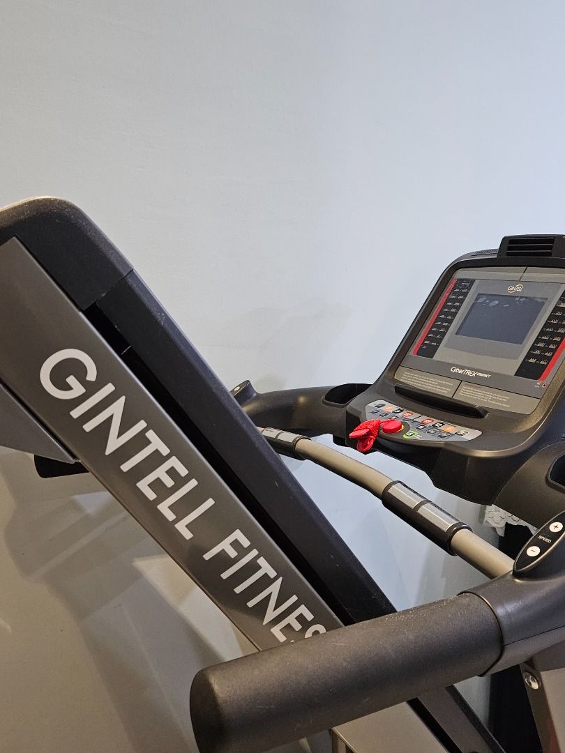 GINTELL CyberTREK Compact X Treadmill Model FT466
