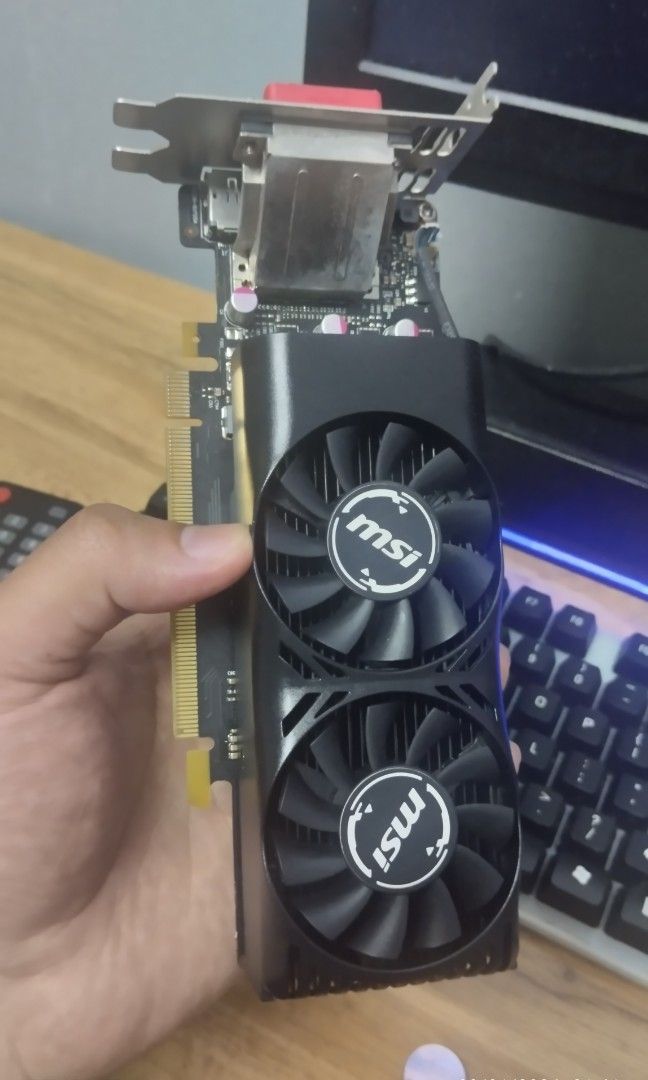 GTX 1050 DDR5 2GB LP Computers Tech Parts Accessories