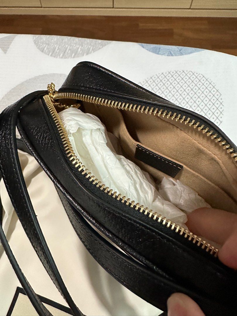 GUCCI OPHIDIA MINI SHOULDER BAG - black leather (Category: Bags & Wallets) located in Singapore. Submitted by cottoncandy8888 (Listing ID 1280698164, Image 3). Description: 100% authentic Gucci bag in black leather. Brand new. Not used before. Comes with original box, dust bag and paper bag. Only sincere buyer pls. No lowballers. Able to deliver except Tuas. Meet up at Raffles Place / Downtown MRT on certain weekdays only or Buangkok MRT..