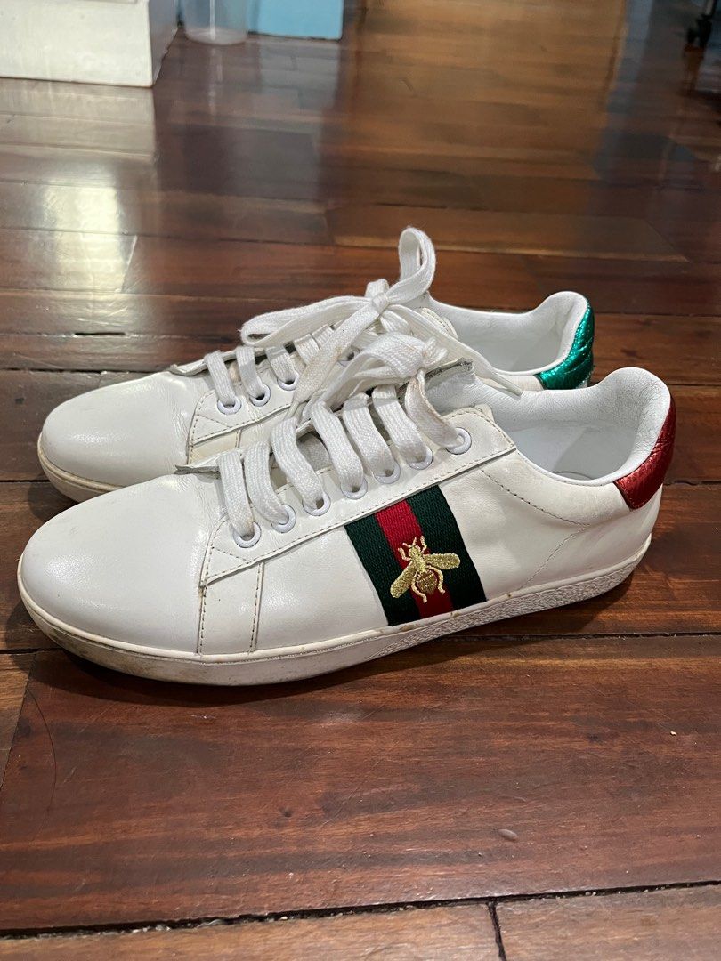 Gucci bug shoes store