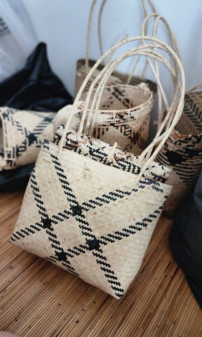Sarawak shop rattan bag