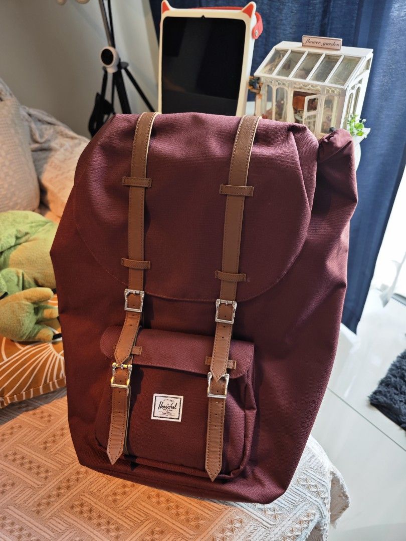 Herschel backpack 15 hot sale inch