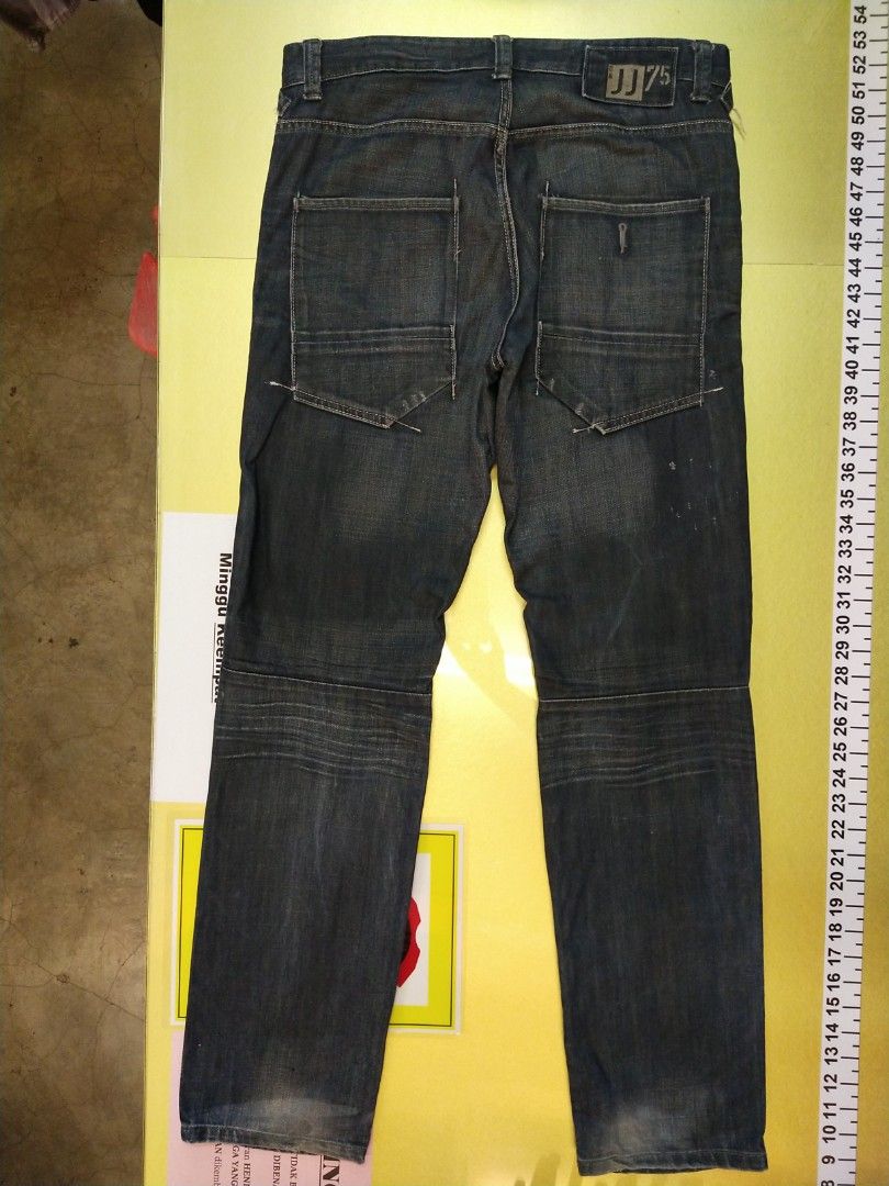 Jack and jones outlet torn jeans